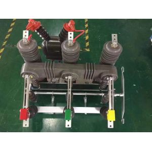 Quality 24kV Outdoor Vacuum Circuit Breaker With IEC Certification for sale