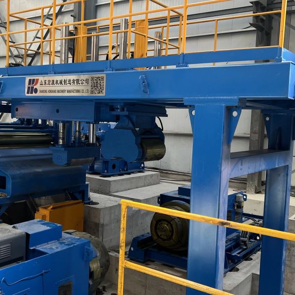 Buy Leveler Steel Sheet Flattening Machine with Gear Core Components and Gear-driven Design at wholesale prices