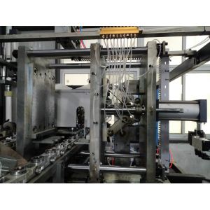 Plastic Semi Automatic Bottle Blowing Machine , Pet Blow Moulding Machine