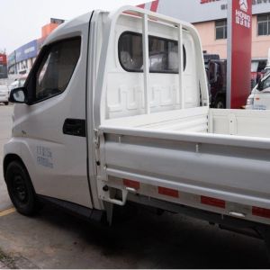 Strong Power Gasoline Mini Truck Q3 1 Ton Load Capacity High Safety Performance