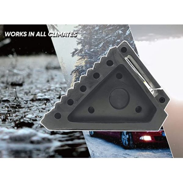 4.4 Pounds Auto Parking Heavy Duty Solid Rubber Wheel Chocks With Eyelet