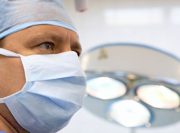 Wholesale medical face mask disposable medical surgical doctor surgeon sterile face mask medic grade en14683 osmosis prevention