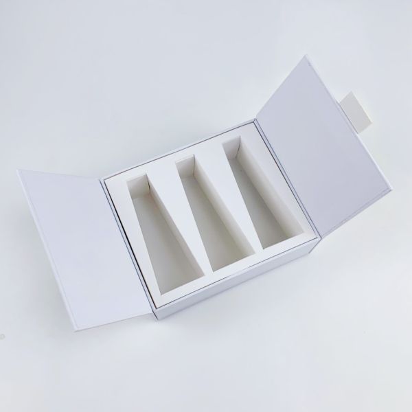 Customized Designs Paper Box Packaging Eco-friendly White Double Door Magnetic