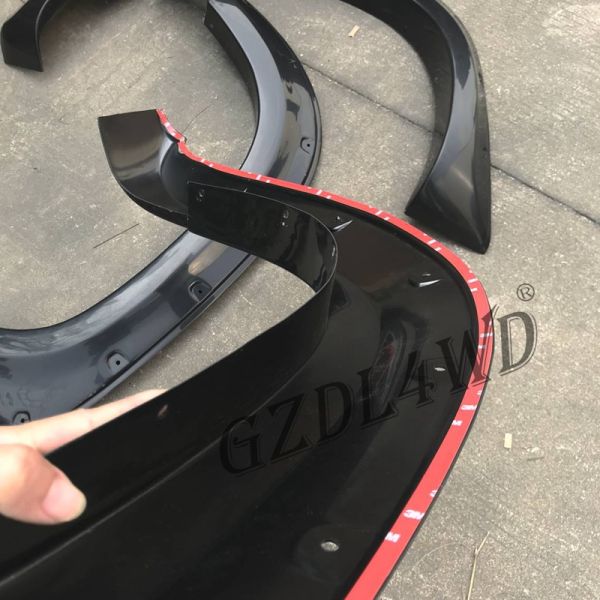 Mitsubishi Triton ABS Smooth Black L200 Wheel Arch Flares