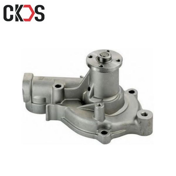 Buy HCKSFS MD971539 4D68 Engine Water Pump at wholesale prices