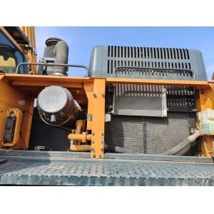 Used Hyundai 520 Large Scale Excavator Powerful Performance