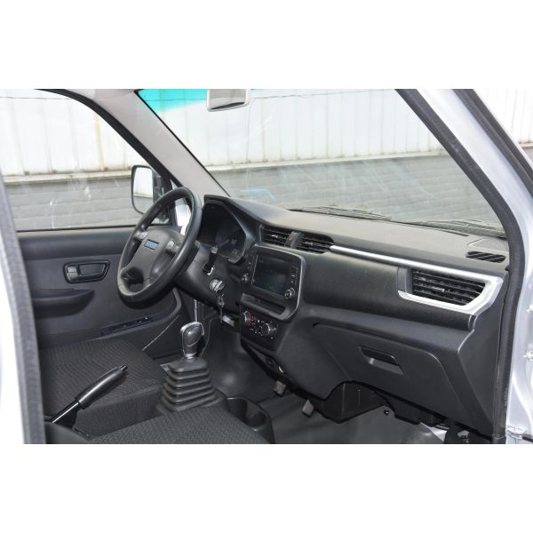 Shineray Cargo Van Mini Cargo Lorry Truck Light Truck Gasoline with Front 4 Rear 2 Radar