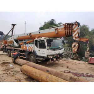 Maximum Lifting Height 40m Used 35ton 2014year Zoomlion Mobile Crane for