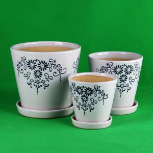 China Customized Ceramic Clay Pottery Plant Holders for Personalized and Versatile Garden Design on sale