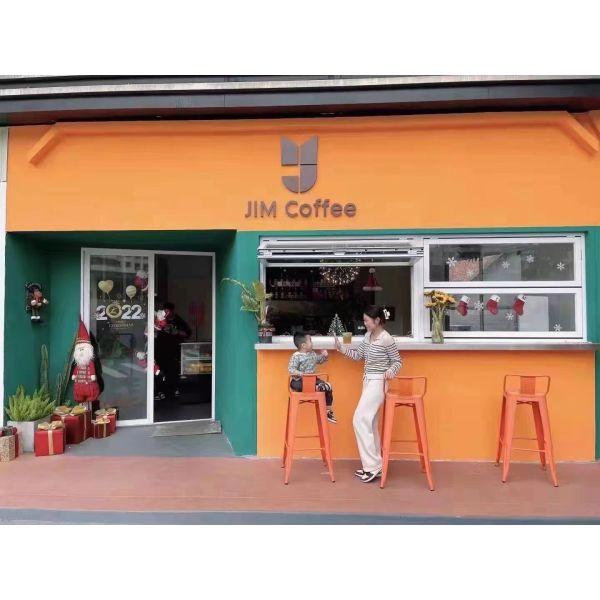 Hydrophilic Nanocrystalline Self-Cleaning Folding Windows - UV-Activated Photocatalytic Coating