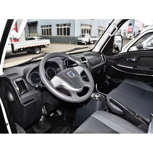 Geely Fengrui F3E 4x4 Mini Trucks with 55.7kWh Battery Capacity and 1 Hour Charging Time