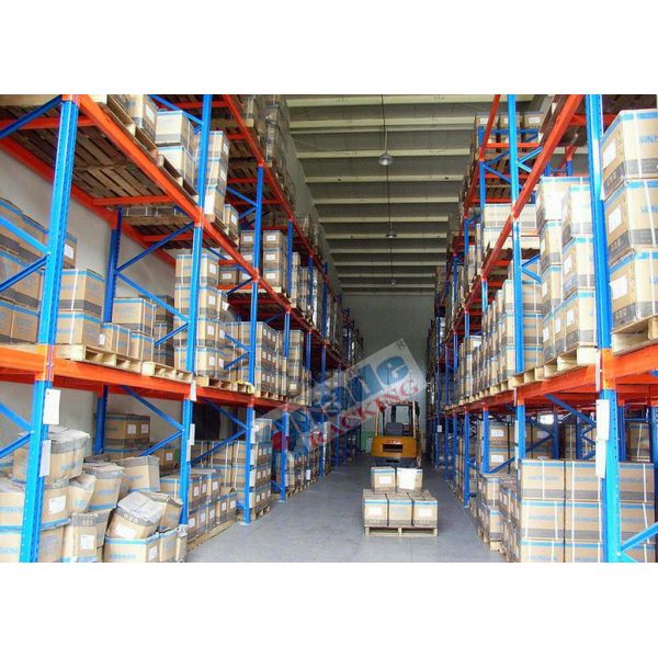 Buy Heavy Load S235JR Automated Sliding Pallet Racks System Movable at wholesale prices