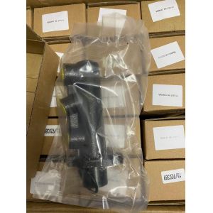 China 15/920389 CYLINDER MASTER JCB Backhoe 3CX 4CX earth moving spare parts heavy machinery parts on sale