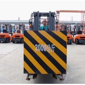 Lead Acid Battery Electric Forklift 2 Mast Stage 3000mm Lifting Height