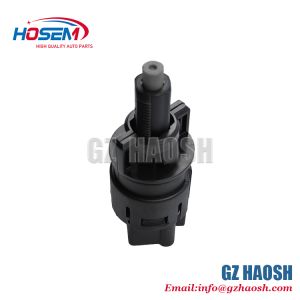 Auto Parts Brake Light Switch CA100020420 AT For Isuzu D-MAX (2012 - 2019) & MU