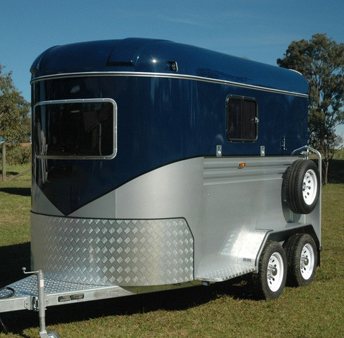 Buy 2 Horse Angle Load - Classic Series at wholesale prices