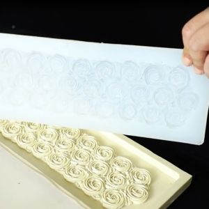 Addition Cure Liquid Silicone Rubber for Plaster Decoration Molds with 4.2-4.8