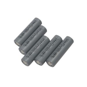 Digital Cell 18650 2600MAh Lithium Ion Battery For Laptop usage