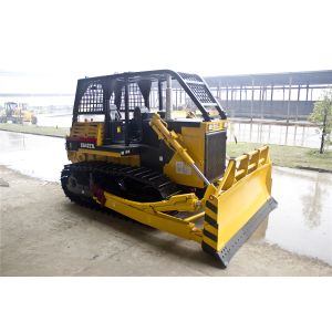 XG4221L Forestry Logging Bulldozer With Mechanical Winch For Africa Muddy