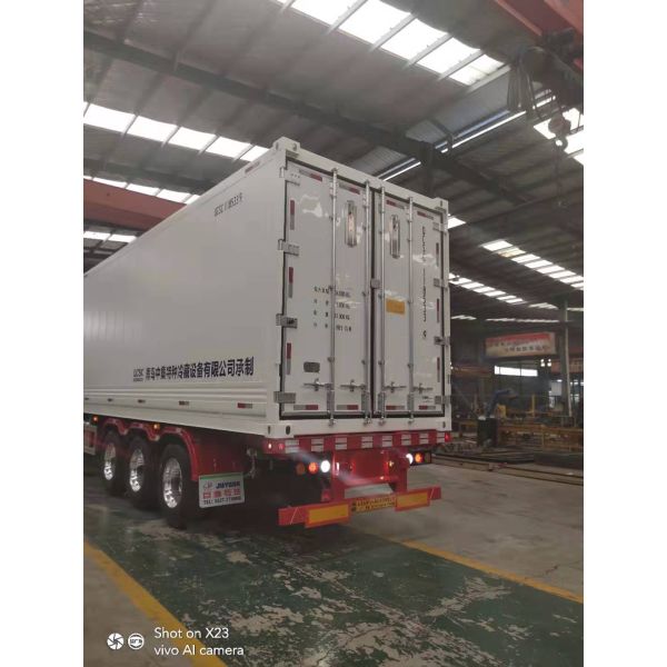 Truck Trailer 3 Axle Cargo Gooseneck 20ft 40ft Container Chassis Skeleton Semi-Trailer