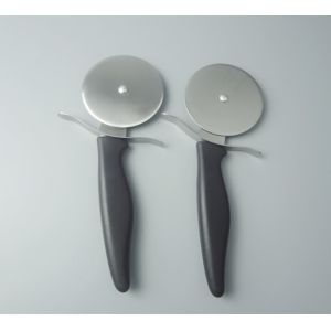 Quality Stainless Steel Pizza cutter with PP handle for sale