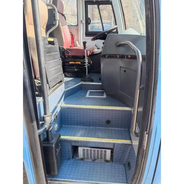 Higer KLQ6898 Used Bus Left Hand Drive 35seater Yuchai Engine For Transport