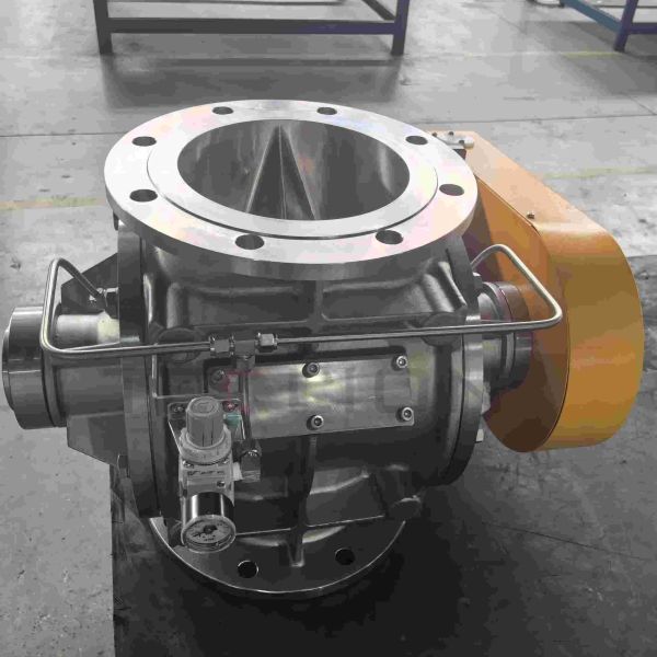 Stainless steel rotary valve used for pneumatic conveying of powder