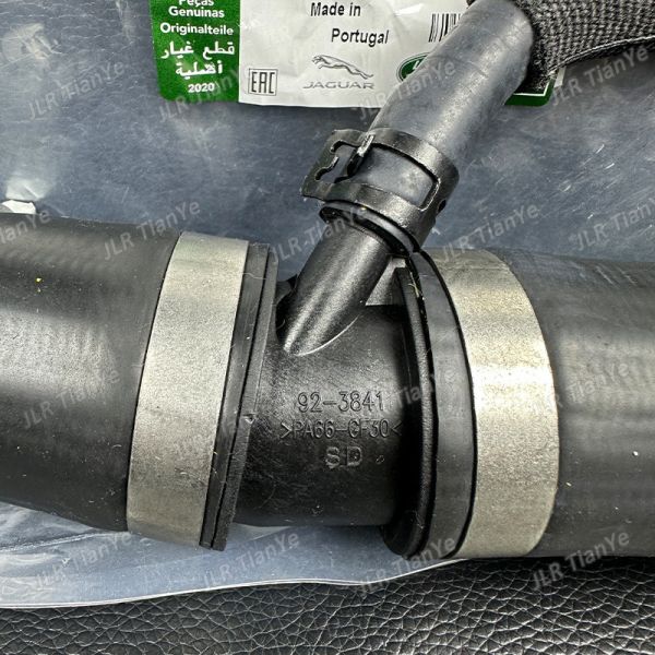 For Range Rover Thermostat Water Pipe Water Pump Adapter LR049990 C2Z28258