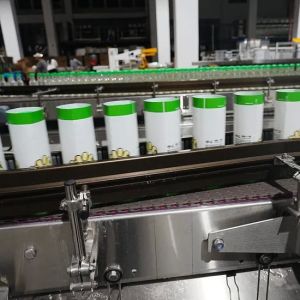 Automatic Sleeve Labeling Machine 9000-72000bph for Bottles Cans