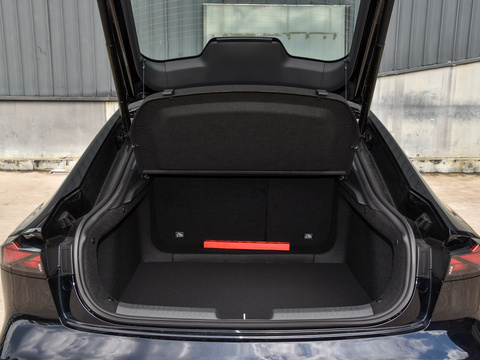 Changan Uni-V Idd Left Steering Electric Car Fuel Energy Cars In For Energy Vehicles