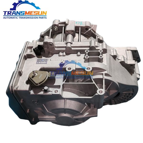 Remanufacturing Ssangyong 2.0T diesel four-wheel drive 6-speed DSI M11 automatic transmission assembly