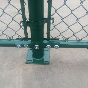 Flat Mesh Surface Pvc Coated Chain Link Fence Steel Wire Mesh Customized