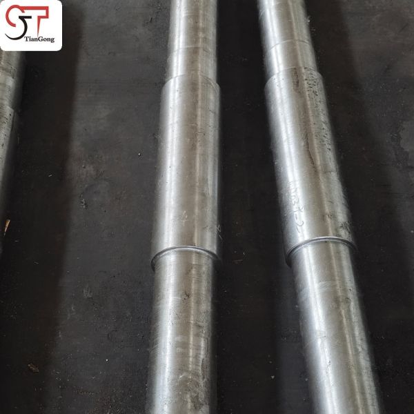 Spline Finished Carbon Steel Forgings ODM Gear Shaft Forgings For Drivetrain