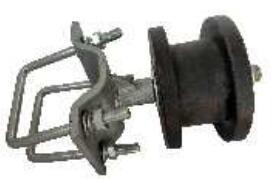 Quality 5327g Nylon Cantilever Gate Rollers With Bracket Chain Link Fence Gate Wheels for sale