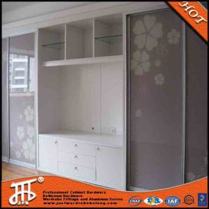 Space saving home furniture walk in closet system anodized silver pillar