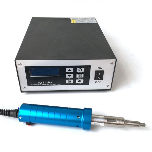 Buy 500W Portable Ultrasonic Welder , Ultrasonic Plastic Welding Machine 28khz 35khz 40khz at wholesale prices