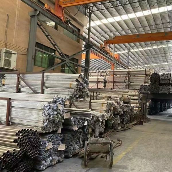 310S Stainless Steel Welded Pipe Tube 1.4845 For Heat Resistant Structure