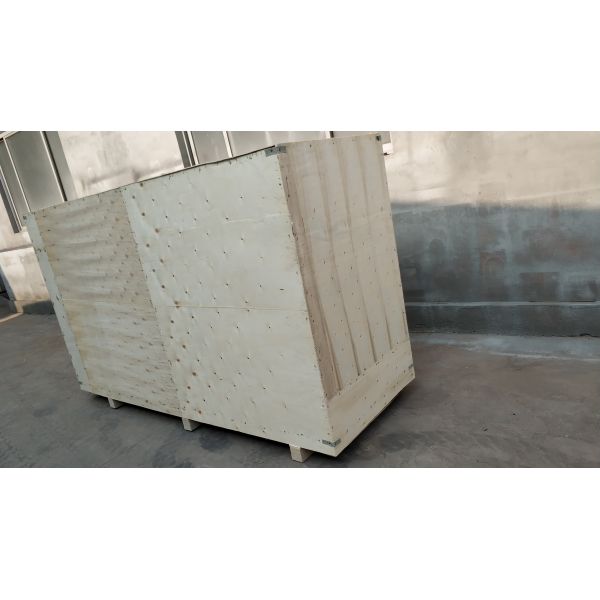 Simple operation large capacity oil presser with oil cake feeding system