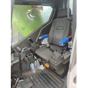 Energy Efficient 85Ton ZCC850V Lattice Boom Crane Safe Operation at Maximum