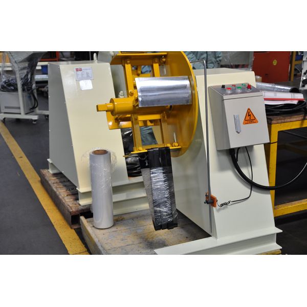Hydraulic Expansion Metal Coil Motor Drive Uncoiler Suitable for Stock Width 200-800 mm