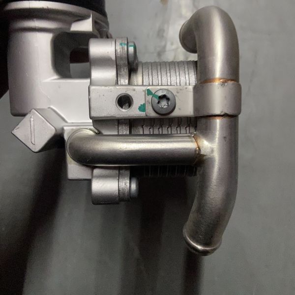 Maxus G10 V60 T60 T70 2.0 Straight Pipe Oil Filter with Iron Filter Paper Technology