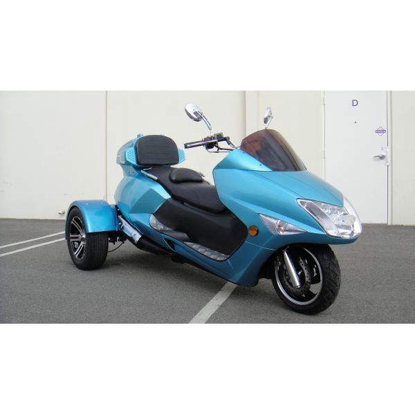 Buy Single Cylinder 300cc Moped 22HP 3 Wheel Motor Scooter at wholesale prices