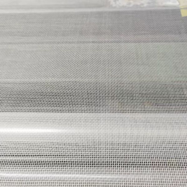 Alkaline resistant Retractable Fly Screen Mesh Plain Woven Fiberglass Mosquito