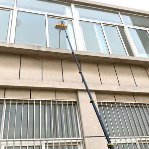 Aluminum Alloy/Carbon Fiber Material Automatic Solar Panel Cleaning Brushing