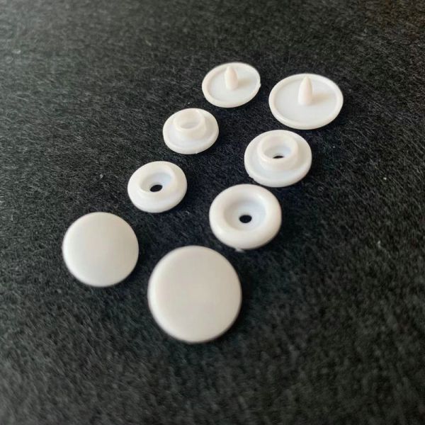 wholesale 4 parts lower price plastic snap fastener 10mm 12mm white plastic snap button for PVC bag