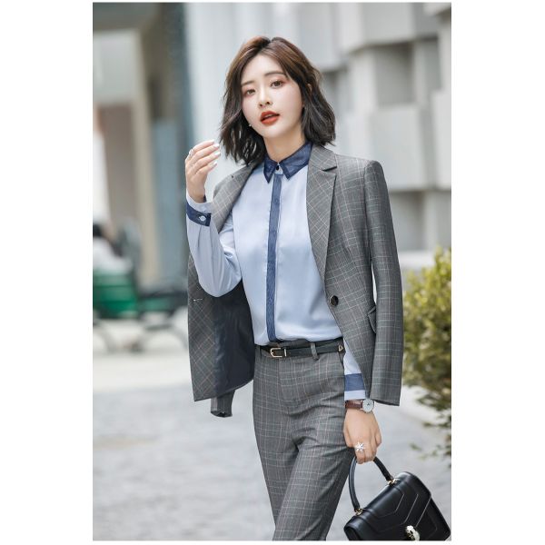 Fashion Slim Striped Suit for Women Autumn Office Lady Business Blazer Coat Plus Size Jacket