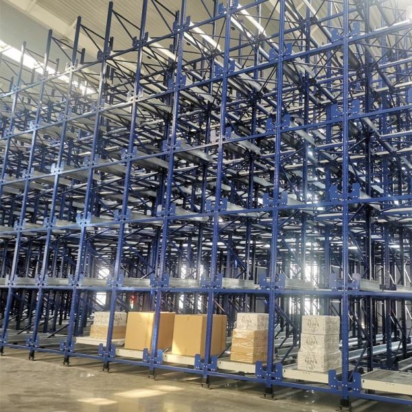 Heavy Duty Warehouse Storage Radio Shuttle Racking System Steel Powder Coating Surface Treatment