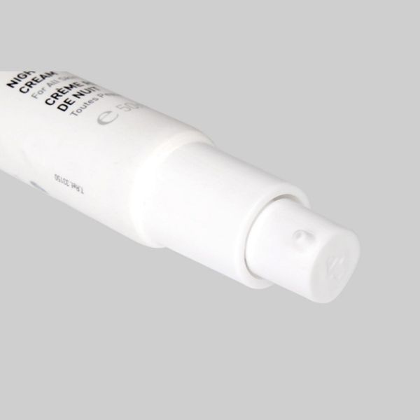 Foundation Sunscreen Lotion Tube