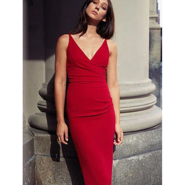 Perfect Sleeveless Sexy Plus Size Short Red Evening Dress V-neck Spaghetti Straps Sheath Ruffles Knee-length