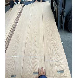 Crown cut Red Oak Veneer panel 0.5mm Wood Veneer AA Grade Stainable